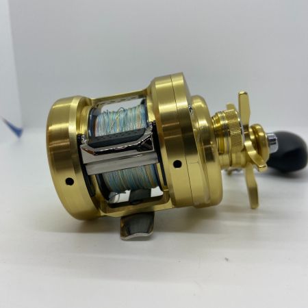 ΨΨ SHIMANO シマノ ベイトリール　16オシアコンクエスト300PG　 03592