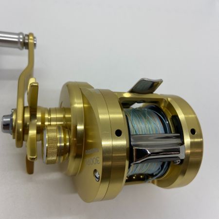 ΨΨ SHIMANO シマノ ベイトリール　16オシアコンクエスト300PG　 03592