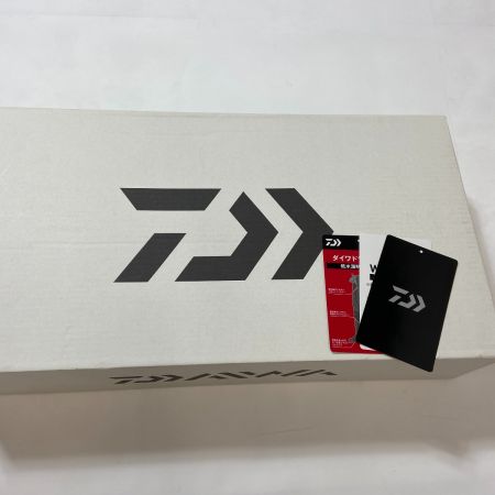 ΨΨ DAIWA ダイワ 釣り小物 　ドライタイツ　箱付 サイズLA DD-4000V35