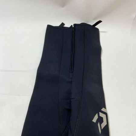 ΨΨ DAIWA ダイワ 釣り小物 　ドライタイツ　箱付 サイズLA DD-4000V35