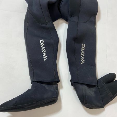 ΨΨ DAIWA ダイワ 釣り小物 　ドライタイツ　箱付 サイズLA DD-4000V35