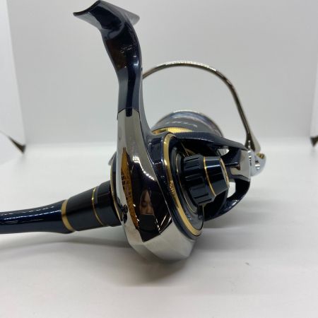  DAIWA ダイワ スピニングリール 20ソルティガ 8000-H  272742-003061