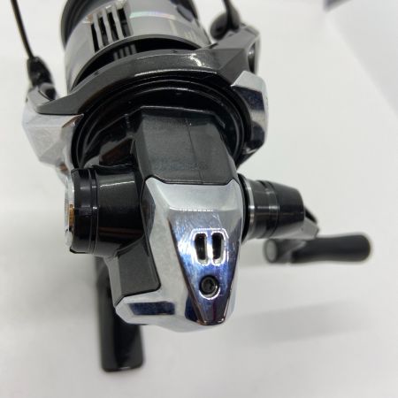 ΨΨ SHIMANO シマノ  スピニングリール　23ヴァンキッシュ C2000S　箱付 045232