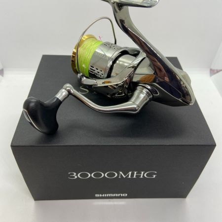 ΨΨ SHIMANO シマノ  スピニングリール　18ステラ 3000MHG　箱付 03807