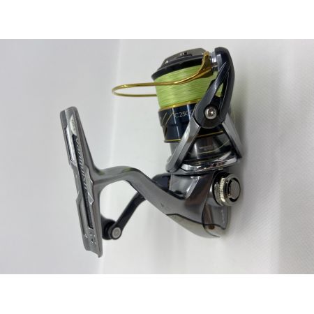 ΨΨ SHIMANO シマノ スピニングリール　 16ヴァンキッシュ C2500HGS　箱付 03499