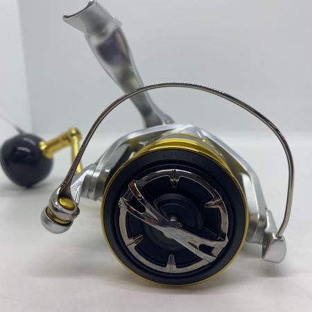 ΨΨ SHIMANO シマノ スピニングリール  ストラディックSW 4000XG　 箱付き 03895