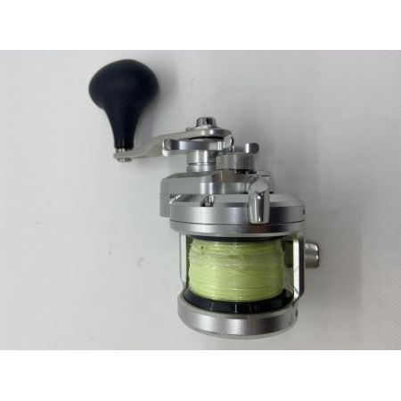 ΨΨ SHIMANO シマノ ベイトリール   11オシアジガー 1500HG   箱付 02745