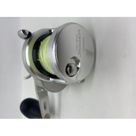 ΨΨ SHIMANO シマノ ベイトリール   11オシアジガー 1500HG   箱付 02745