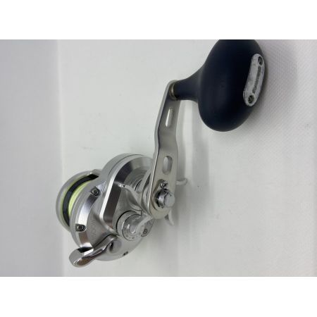 ΨΨ SHIMANO シマノ ベイトリール   11オシアジガー 1500HG   箱付 02745