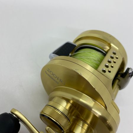 ΨΨ SHIMANO シマノ ベイトリール　15カルカッタコンクエスト 200HG 　箱付 03439