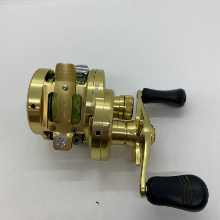 ΨΨ SHIMANO シマノ ベイトリール　15カルカッタコンクエスト 200HG 　箱付 03439