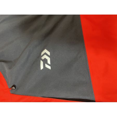 ΨΨ DAIWA ダイワ フィッシングウェア　GORE TEX コンビアップウィンタースーツ 上下セット レッド