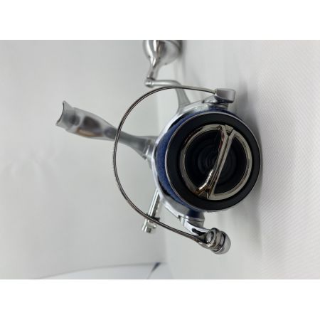 ΨΨ SHIMANO シマノ スピニングリール　23ストラディックC5000XG　本体のみ 045911