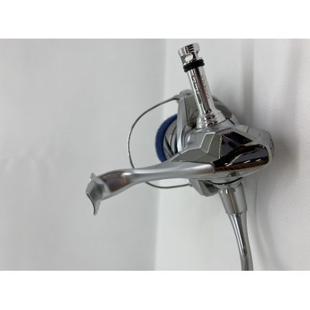 ΨΨ SHIMANO シマノ スピニングリール　23ストラディックC5000XG　本体のみ 045911