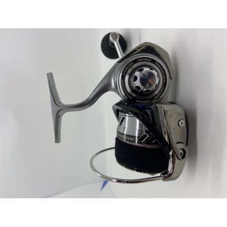 ΨΨ DAIWA ダイワ  スピニングリール　17ソルティガ BJ4000SH　箱・袋付 059593