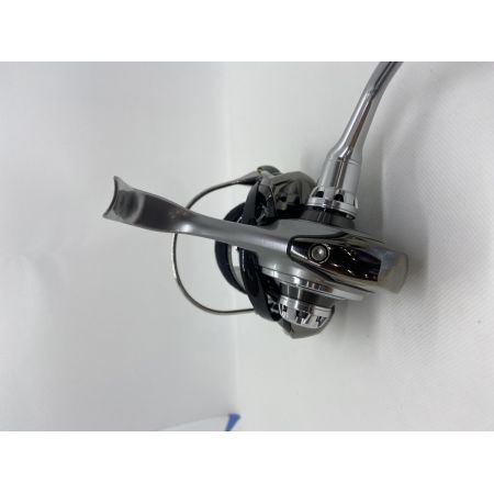 ΨΨ DAIWA ダイワ  スピニングリール　17ソルティガ BJ4000SH　箱・袋付 059593