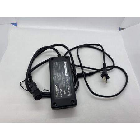 ΨΨ SHIMANO シマノ バッテリーBTマスター11AH 充電ケーブル付き