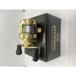 ΨΨ SHIMANO シマノ ベイトリール　21カルカッタコンクエスト201 箱付 Bランク