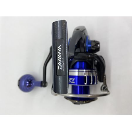 ΨΨ DAIWA ダイワ スピニングリール　15 ソルティガ 4000 キズ有 本体のみ 059543