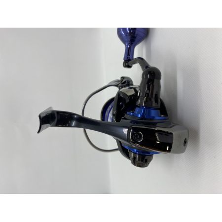 ΨΨ DAIWA ダイワ スピニングリール　15 ソルティガ 4000 キズ有 本体のみ 059543