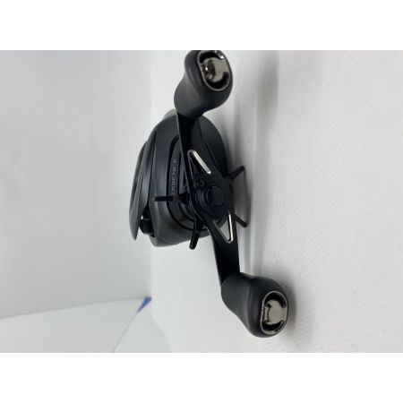 ΨΨ SHIMANO シマノ ベイトリール　17エクスセンスDC XG シャリ感あり 03736