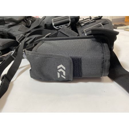 ΨΨ DAIWA ダイワ フィッシングベスト　DF-6122  ブラック