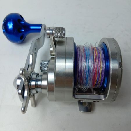 DAIWA ダイワ ベイトリール ソルティガZ 30 607221 リールポーチ付
