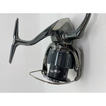 ΨΨ SHIMANO シマノ スピニングリール　 22ステラ4000XG　箱付 043962
