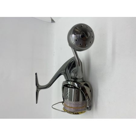 ΨΨ SHIMANO シマノ スピニングリール　18ステラ C5000HG-J　箱付 多少のシャリ感 04131