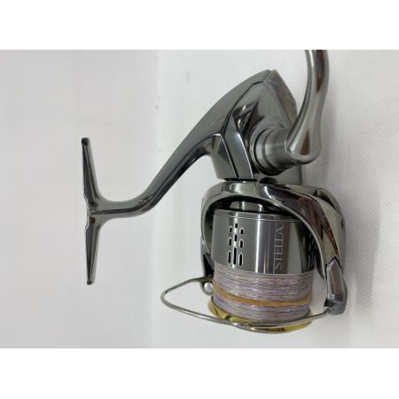 ΨΨ SHIMANO シマノ スピニングリール　18ステラ C5000HG-J　箱付 多少のシャリ感 04131