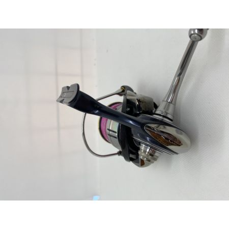 ΨΨ DAIWA ダイワ スピニングリール　19セルテート LT5000D-CXH　箱・ゴメクサスハンドル付き 060058