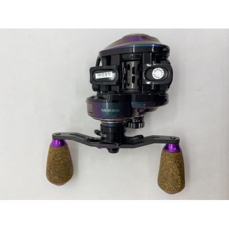 ΨΨ Abu Garcia アブガルシア ベイトリール　レボウルトラキャスト BF8　箱付 ハンドル替え付き