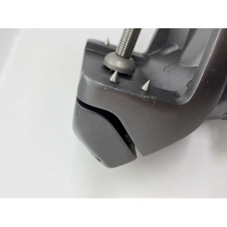 ΨΨ SHIMANO シマノ 釣り小物　万力パラソル ヘラブナ