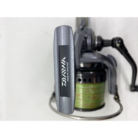 ΨΨ DAIWA ダイワ スピニングリール   15パワーサーフ 3500QD  箱・ 替スプール付き 00059382