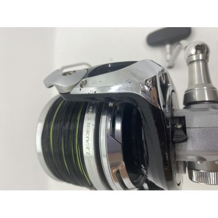ΨΨ SHIMANO シマノ スピニングリール　13サーフリーダー CI4+35　 SA49