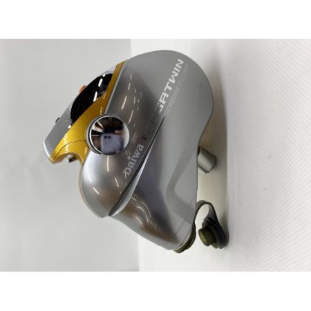 ΨΨ DAIWA ダイワ 電動リール　メガツインシーボーグ500MT コード付き 25.6キロ 59時間 801372