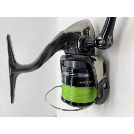 ΨΨ SHIMANO シマノ スピニングリール　エクスセンスCI4+ C3000HGM ゴメクサススタンド付き 03005