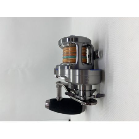 ΨΨ DAIWA ダイワ ベイトリール　15ソルティガ 15H 箱付 スタジオオーシャンマーク ハンドルノブ 607259