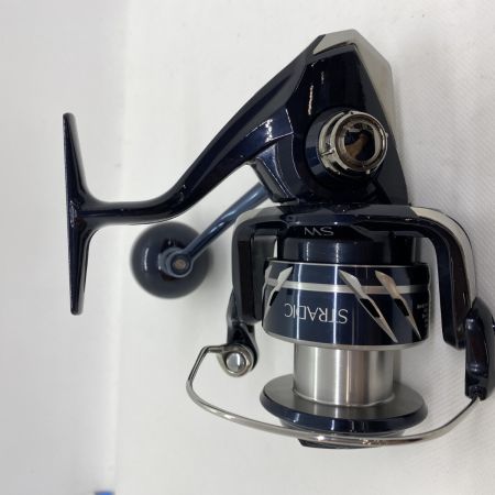 ΨΨ SHIMANO シマノ スピニングリール　24ストラディック SW 6000HG 美品 箱付 047410