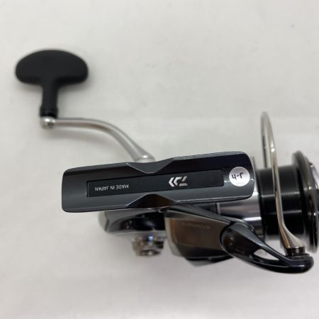 ΨΨ DAIWA ダイワ スピニングリール　24セルテート LT4000-CXH 箱付 3306655