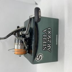 ΨΨ SHIMANO シマノ スピニングリール　01ステラAR2500箱付き SC80E025 Bランク