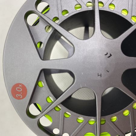 ΨΨ LAMSON スピニングリール　ベロシティ 3x リールハードアロックス2 箱付