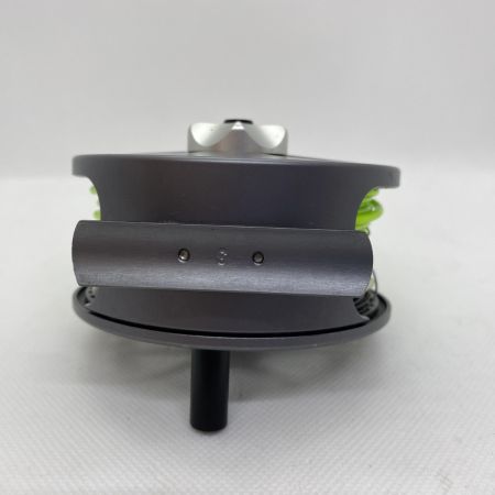 ΨΨ LAMSON スピニングリール　ベロシティ 3x リールハードアロックス2 箱付