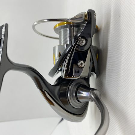 ΨΨ DAIWA ダイワ スピニングリール 　 18ブラスト LT 4000-CXH 00065102