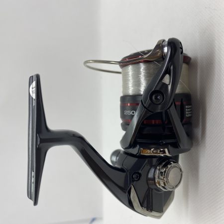 ΨΨ SHIMANO シマノ スピニングリール　20ヴァンフォード2500S 箱付 04204