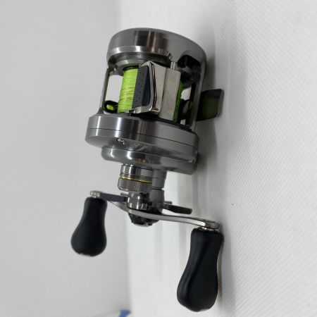 ΨΨ SHIMANO シマノ ベイトリール　17カルカッタ コンクエストBFS HG-L　箱付 03676