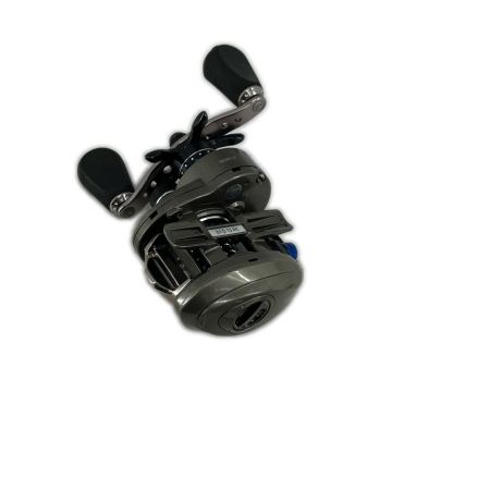 Abu Garcia アブガルシア  ベイトリール  REVOLT 01D12AK