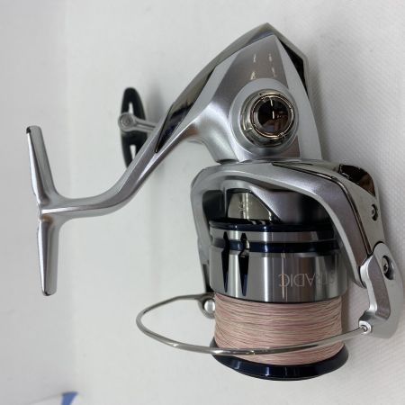 ΨΨ SHIMANO シマノ  スピニングリール　19ストラディック 4000 程度B 替スプール付 箱付 04022