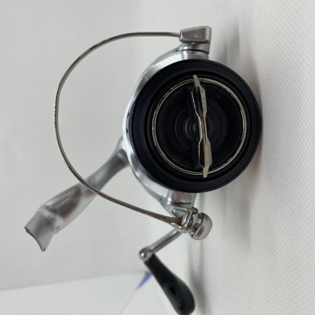 ΨΨ SHIMANO シマノ  スピニングリール　19ストラディック 4000 程度B 替スプール付 箱付 04022