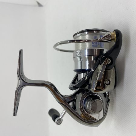 ΨΨ DAIWA ダイワ スピニングリール　18イグジストFCLT2000S-P 箱付 ラインローラ付き 00055712